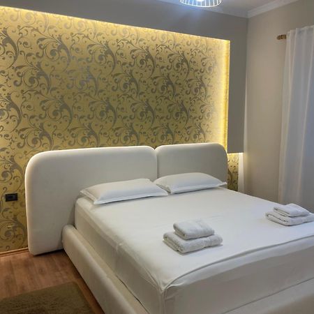 Tirana Sunny Bliss Villa エクステリア 写真