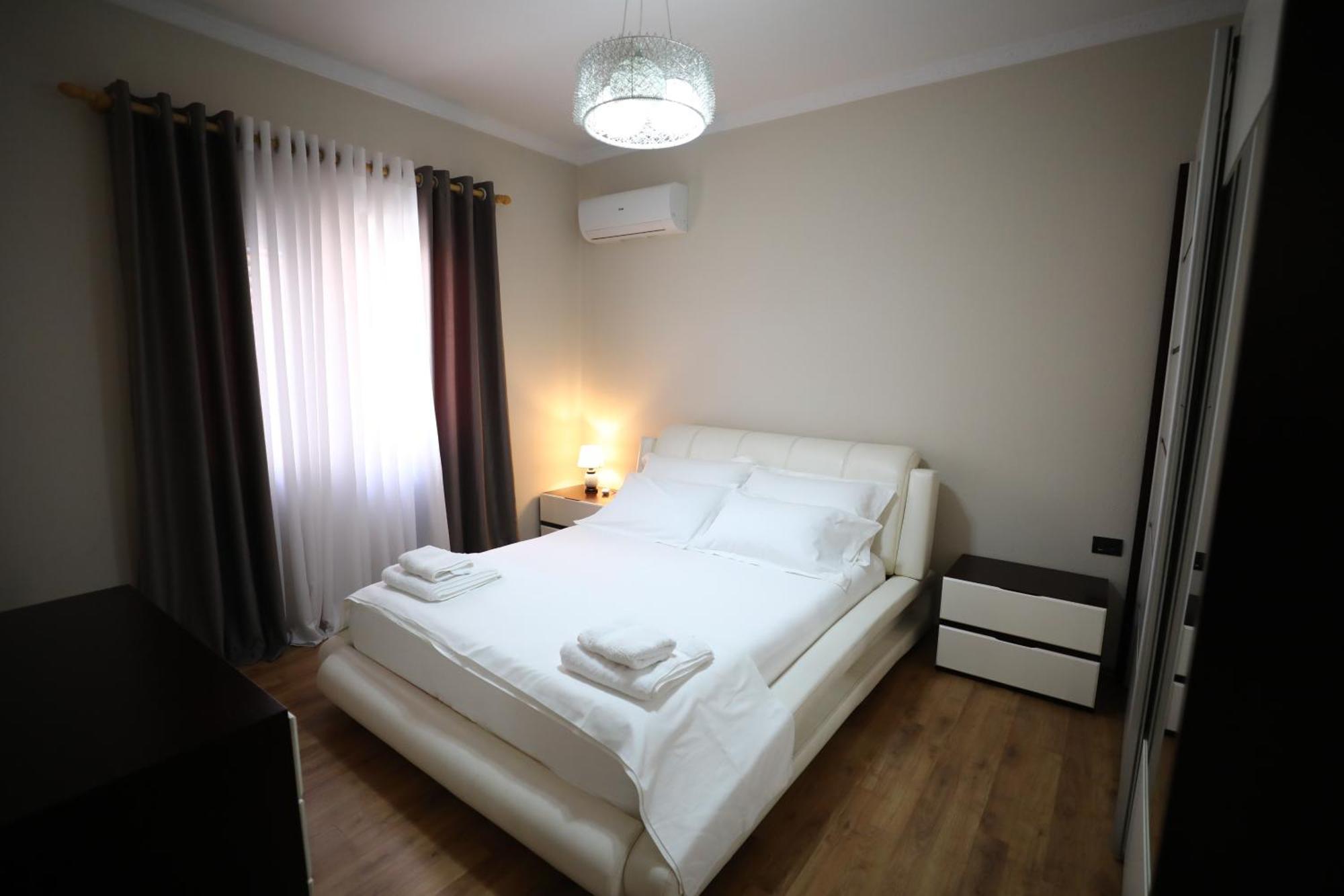 Tirana Sunny Bliss Villa エクステリア 写真
