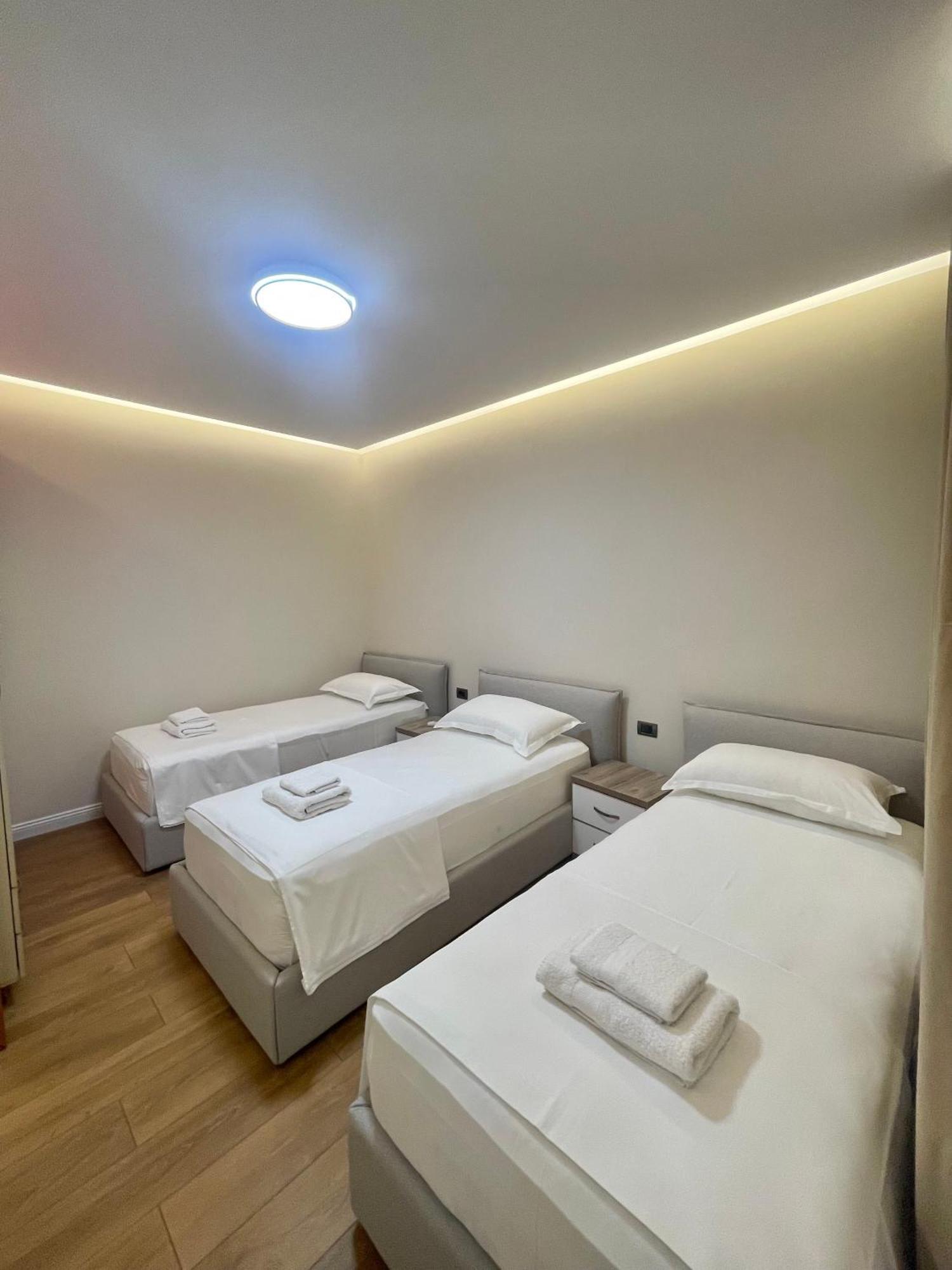 Tirana Sunny Bliss Villa エクステリア 写真